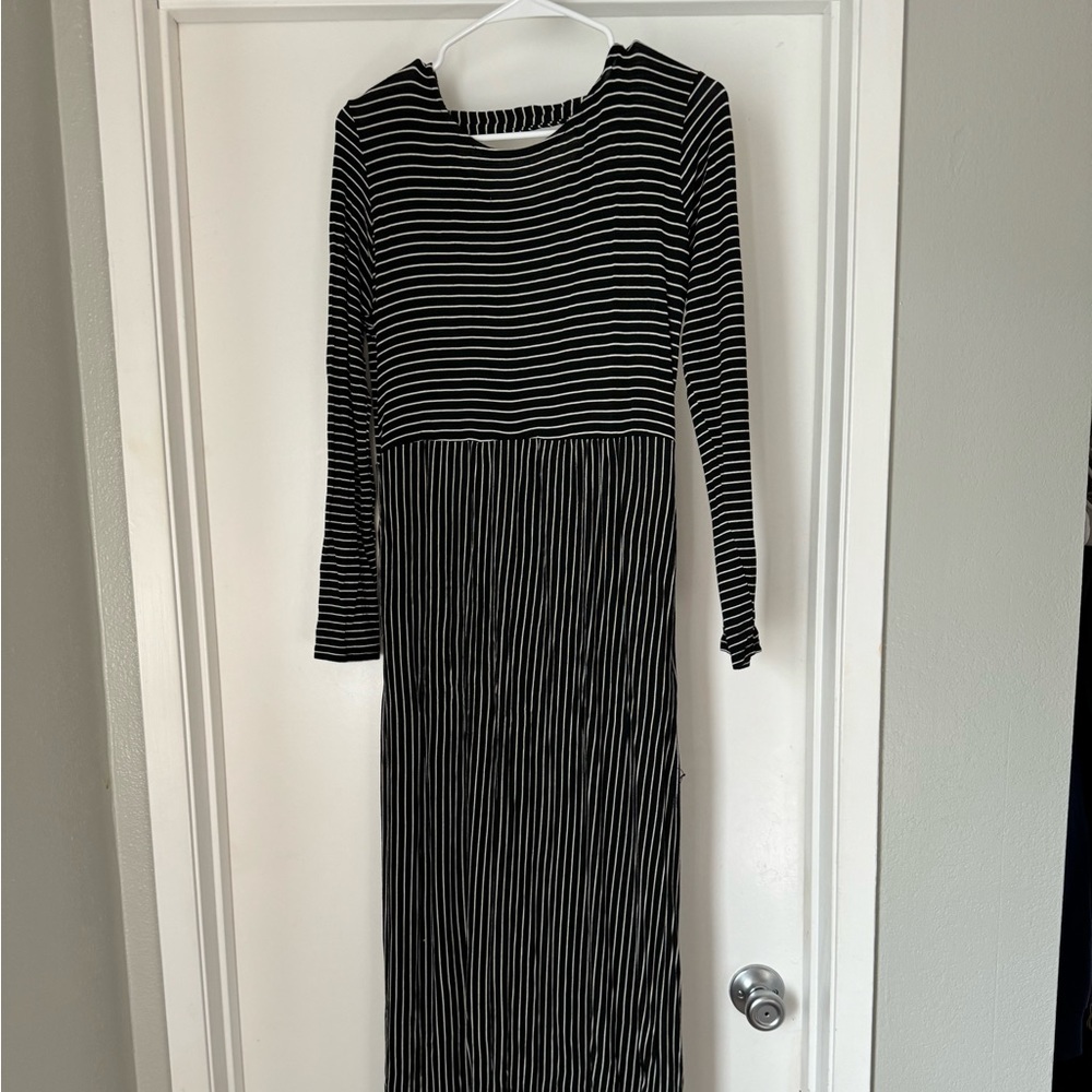 Roolee maternity dress